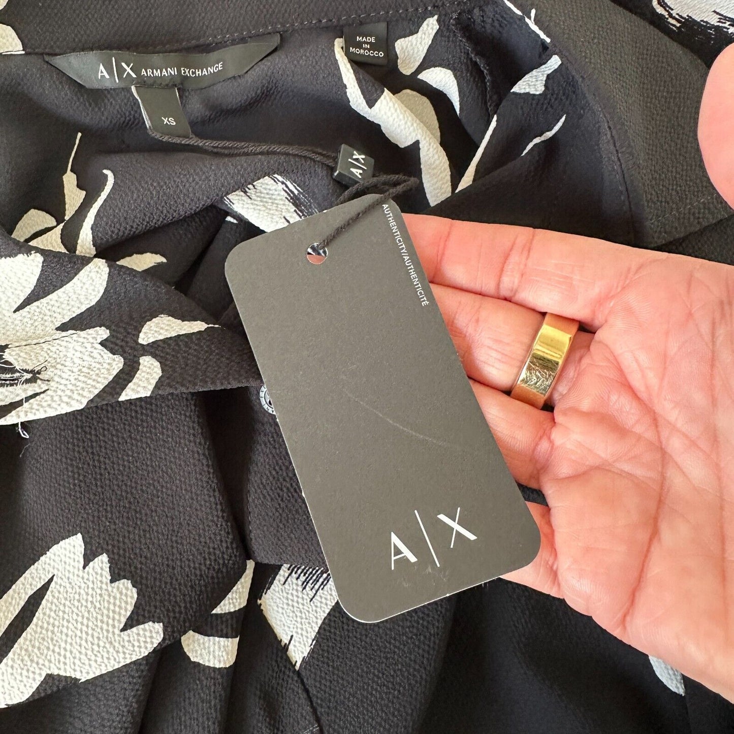 NWT Armani Exchange Black White Floral Long Sleeve Button Shirt XS