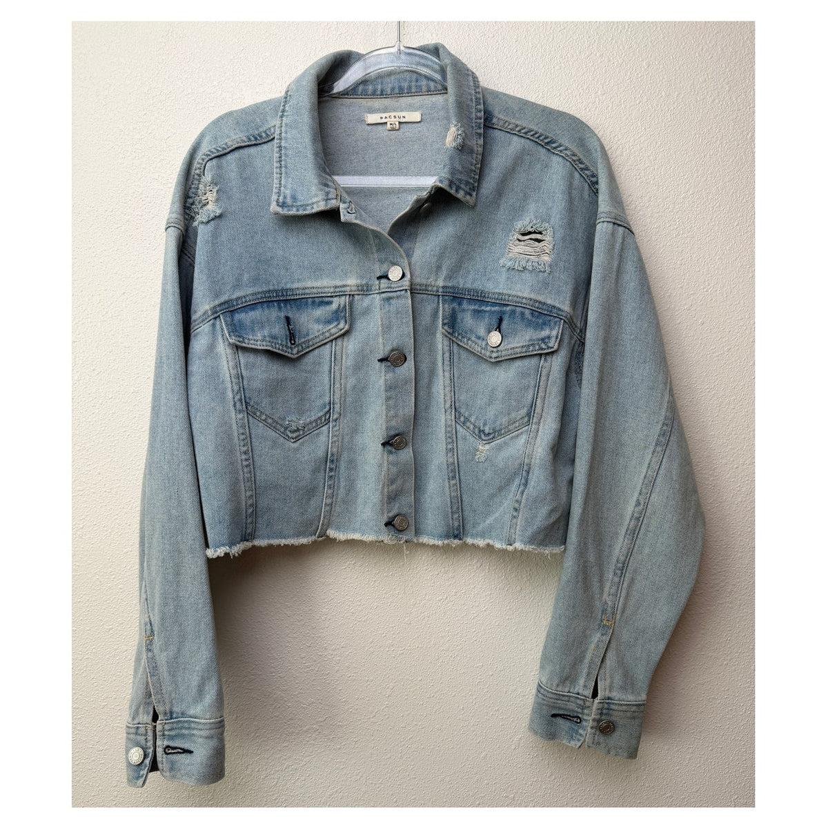 PacSun Distressed Cropped Denim Jacket Light Wash Raw Hem US M/L