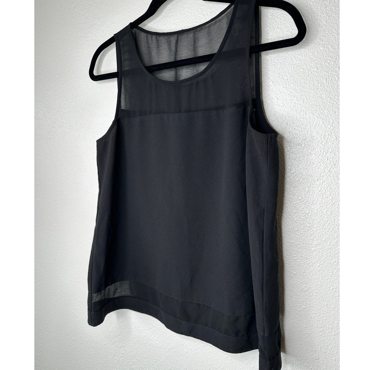 Jack Black Sheer Mixed Media Sleeveless Round Neck Tank Top S