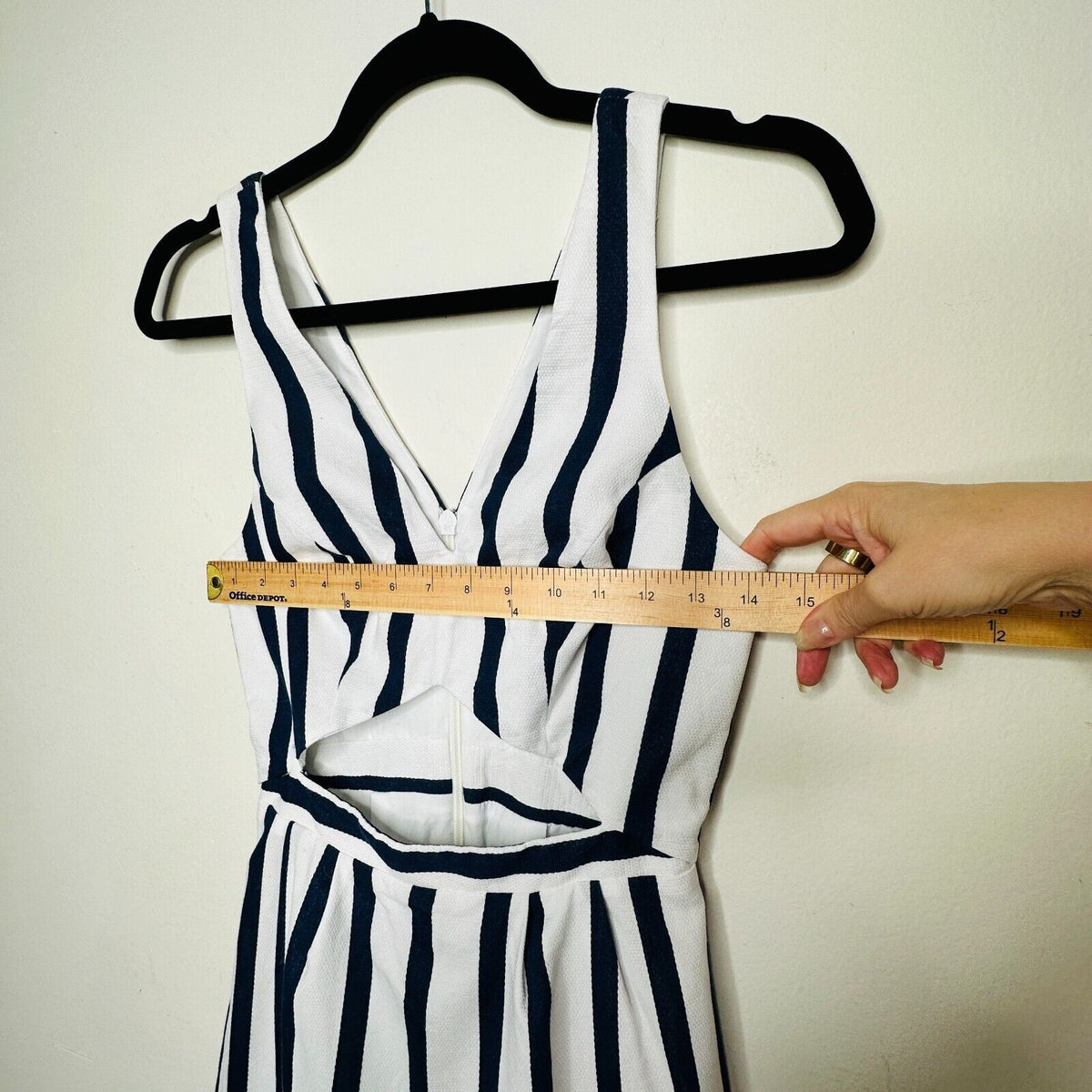 Topshop Navy and White Stripe Triangle Waist Cutout VNeck Nautical Mini Dress 4