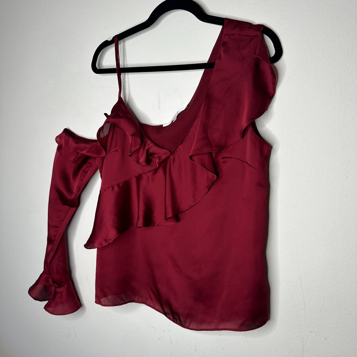 Revolve Lovers + Friends Deep Red Ruffled Flowy One-Sleeve Shoulder Blouse L