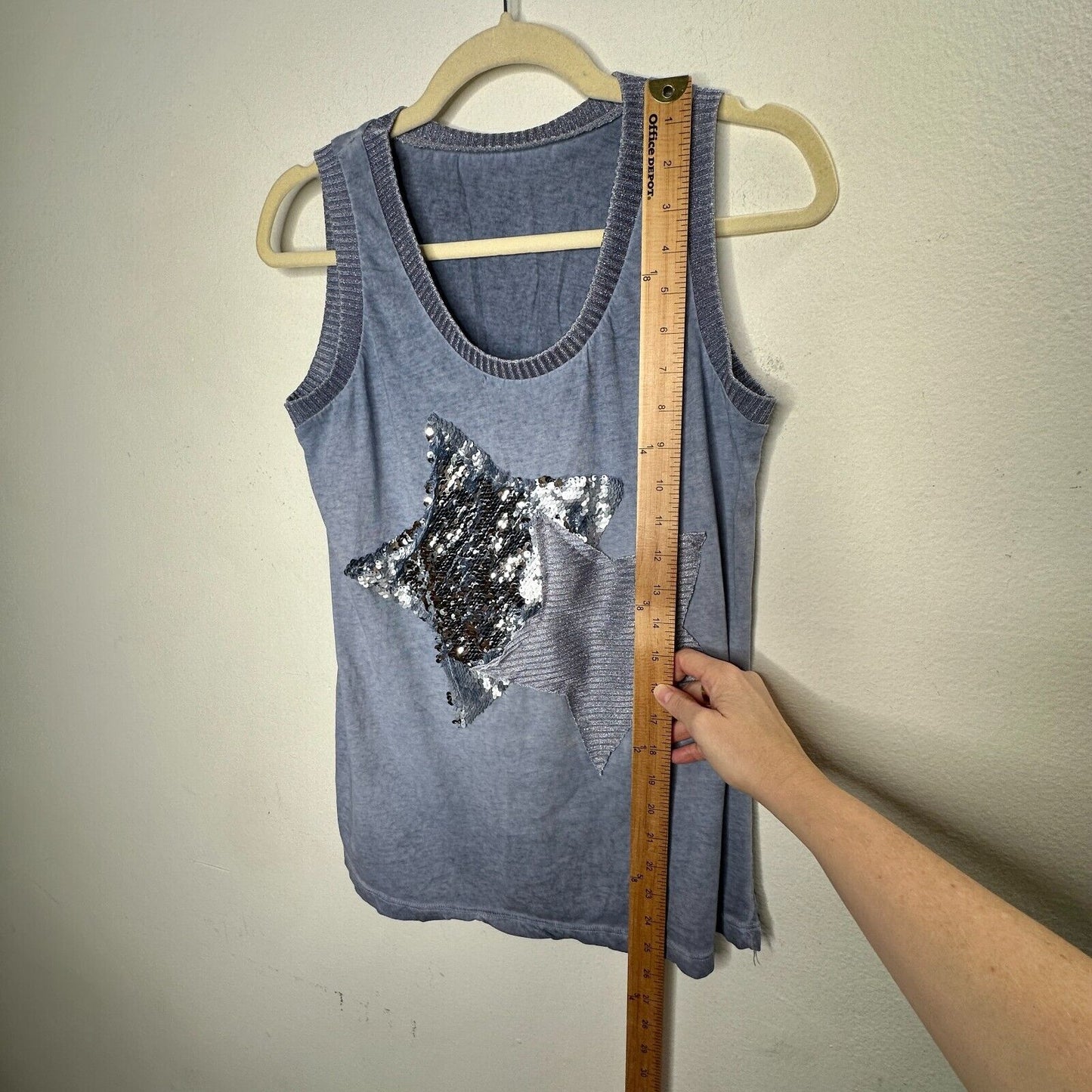 Gray Blue Knit Sleeveless Scoop Neck Tank Top 2 Stars One Silver Sequined Med