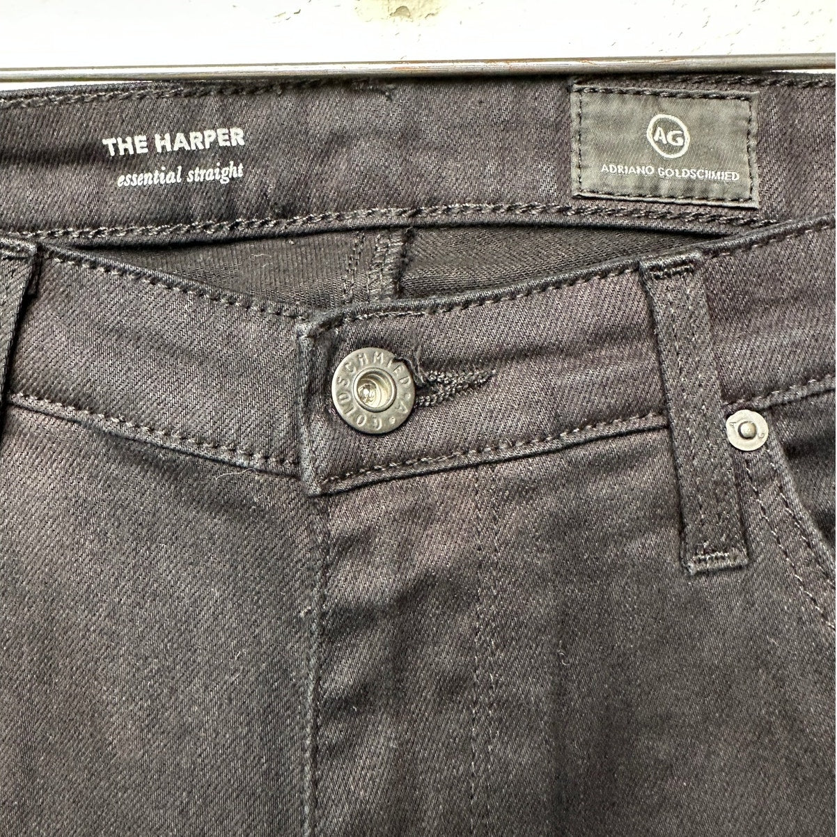 AG The Harper Essential Straight Jeans Black Size 29R