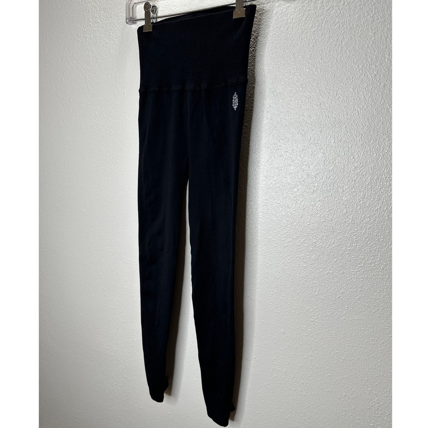 Free Movement Movement Black High Waist Yoga Pant XS / S