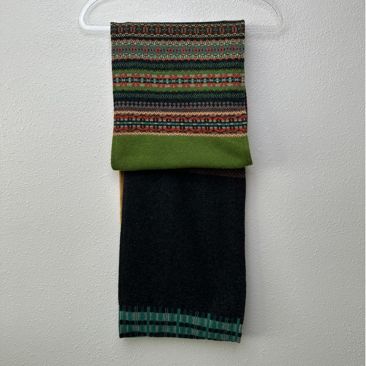 Eribé Wool Infinity Scarf Made in Scotland Multicolor