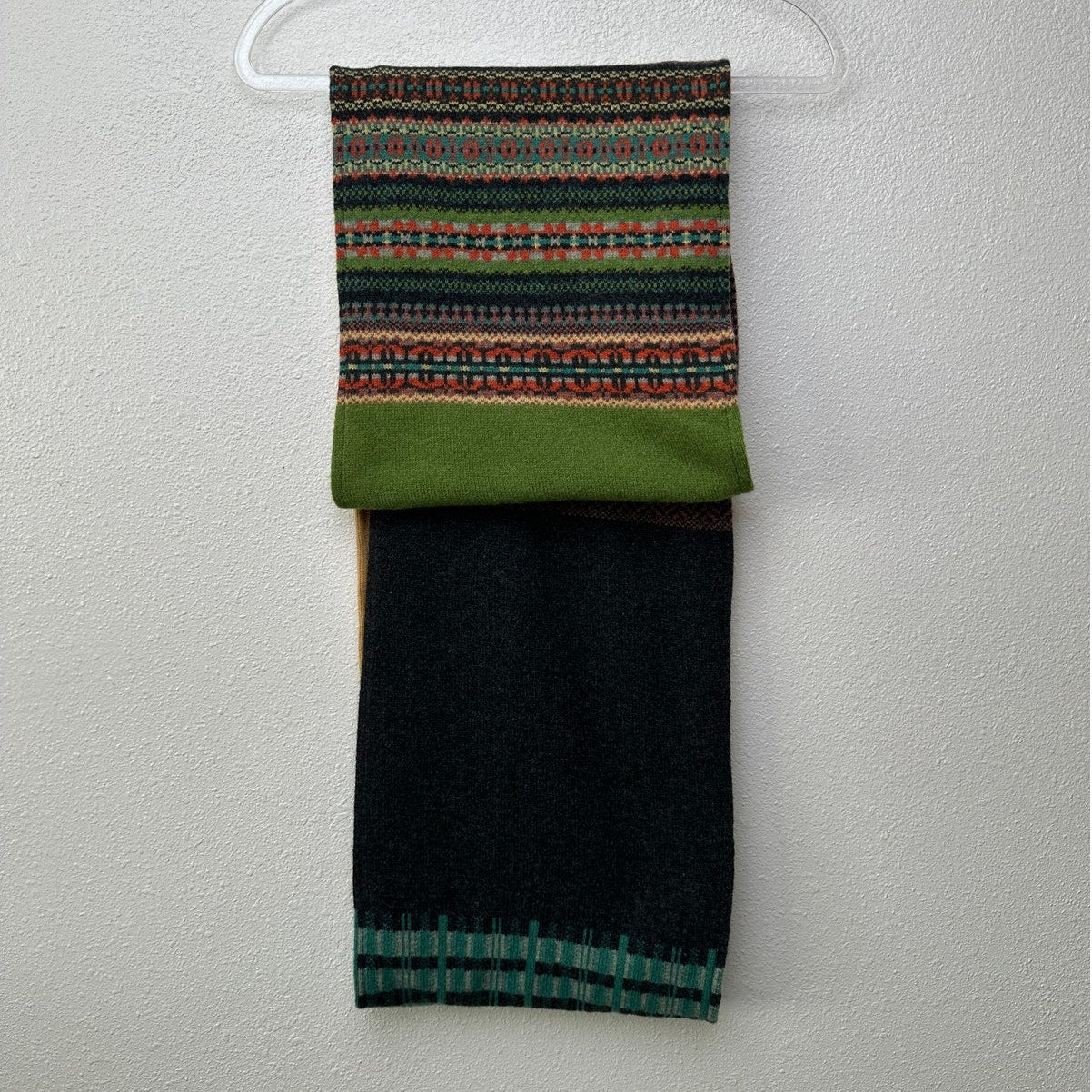 Eribé Wool Infinity Scarf Made in Scotland Multicolor