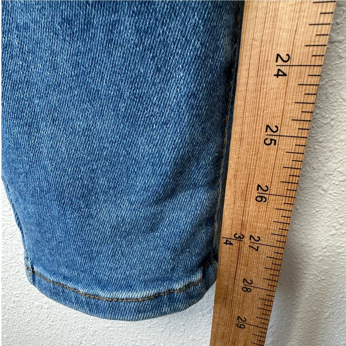 Wax Jean Collection Medium Wash Distressed Holes Boyfriend Denim Jeans 30