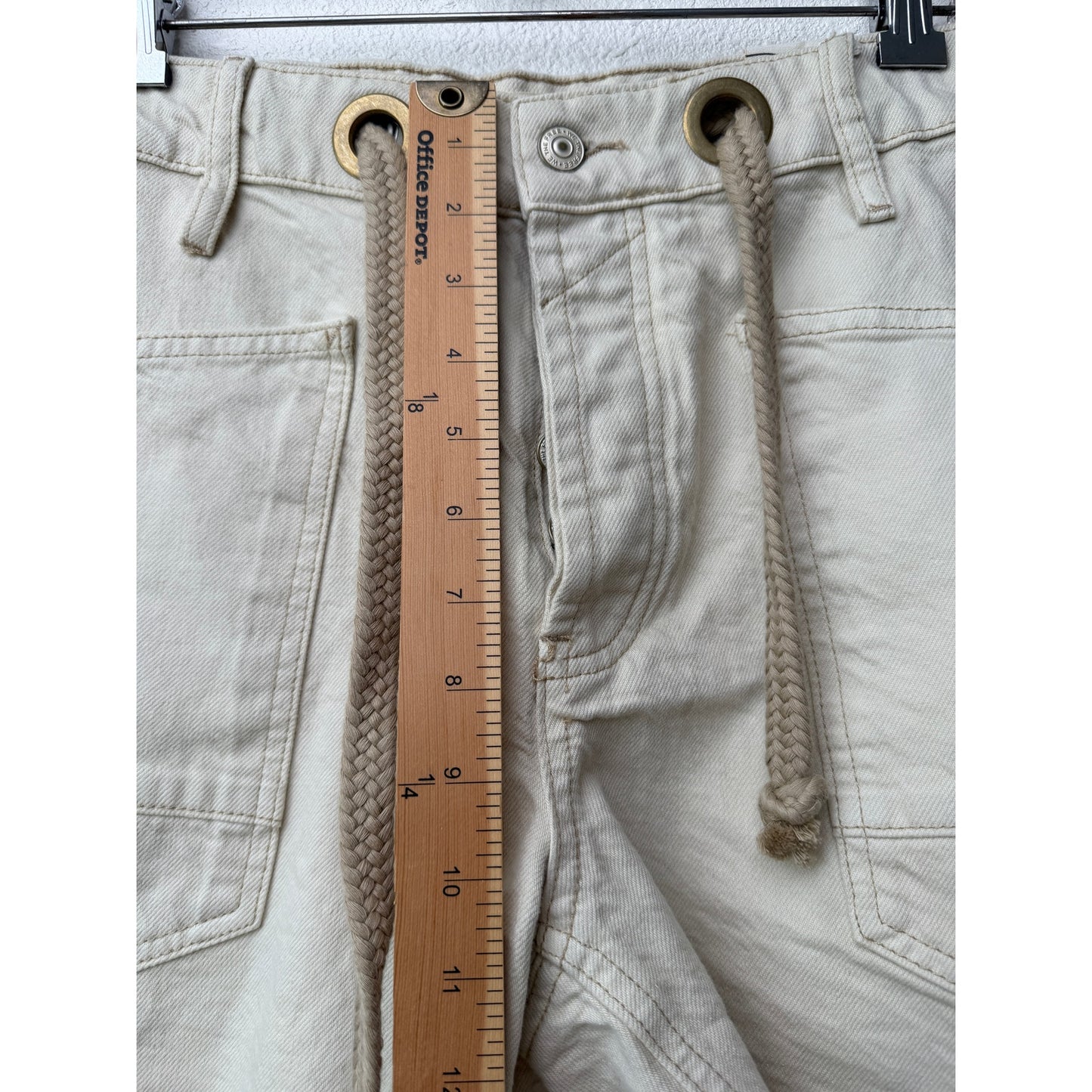 NWT We The Free Moxie Shorts Ivory Rope Belt Raw Hem Eyelet Size 26