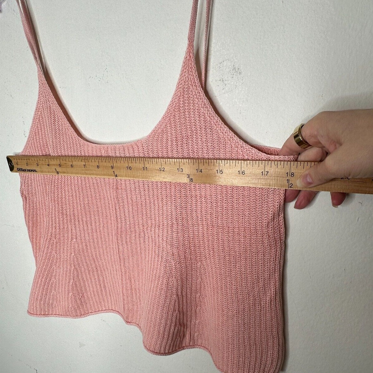 BDG Pink Rib Knit Spaghetti Strap Deep Scoop Neck Crop Top Boxy Sweater M