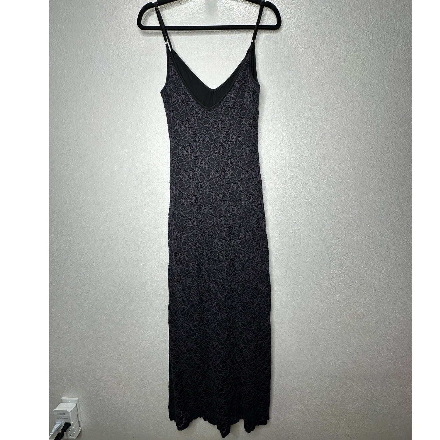 Milo Black & Deep Purple Lace Floral Crochet VNeck Strappy Maxi Dress P