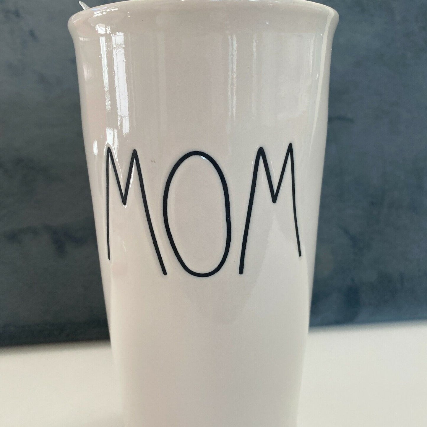 NWOT Rae Dunn MOM Off White Tall Travel Coffee Tea Mug Tumbler & Lid