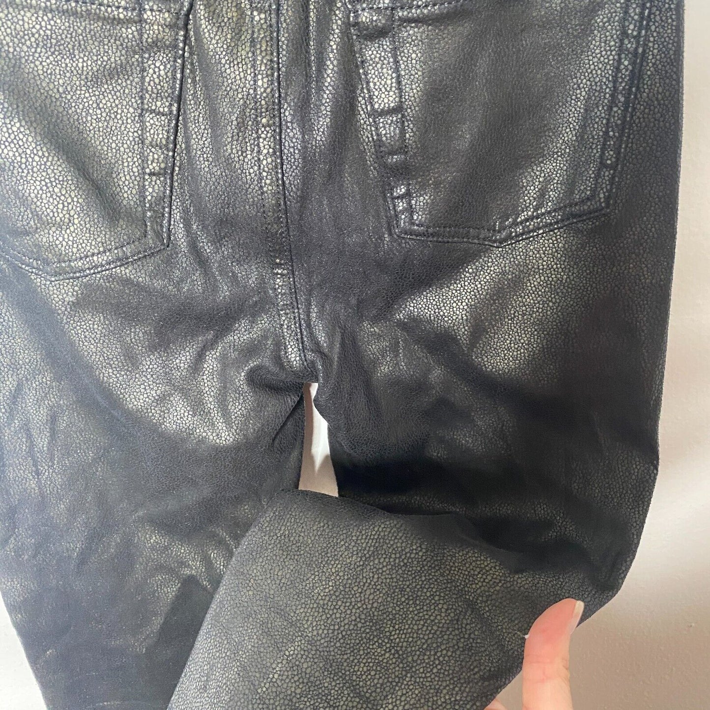 7 FAM Sexy Black Crackled Gold Shimmer Stretch Faux Leather Skinny Pant Size 24