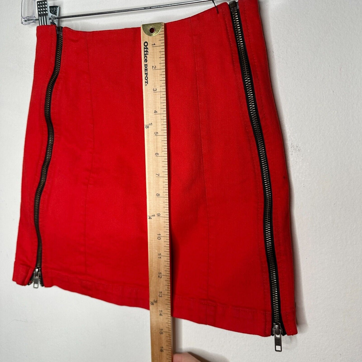 NWT Carmar Red Margery Mini Pencil Skirt Contrast Black Side Stripe Zippers 24