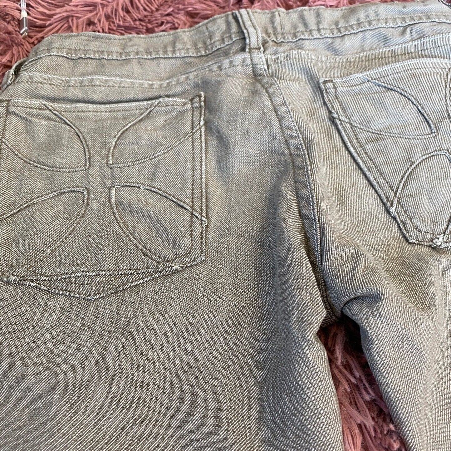 VTG Habitual Gray Taupe Low Rise Bermuda Long Line Design Pocket Denim Shorts 25