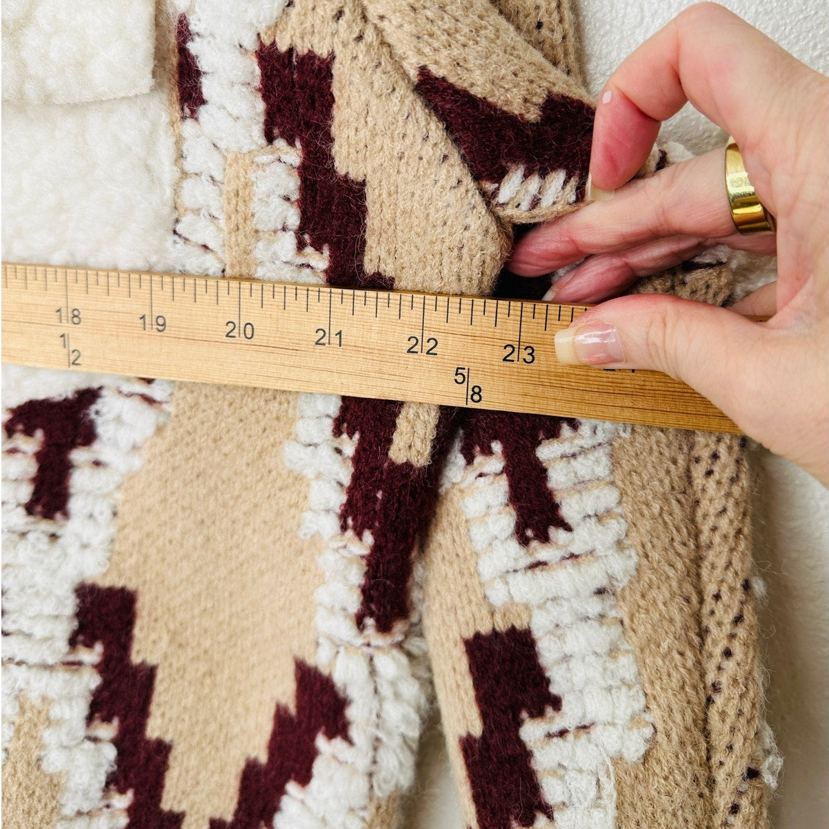 a. peach Tan Ivory Burgundy Southwest Print Button Collared Sweater Jacket S