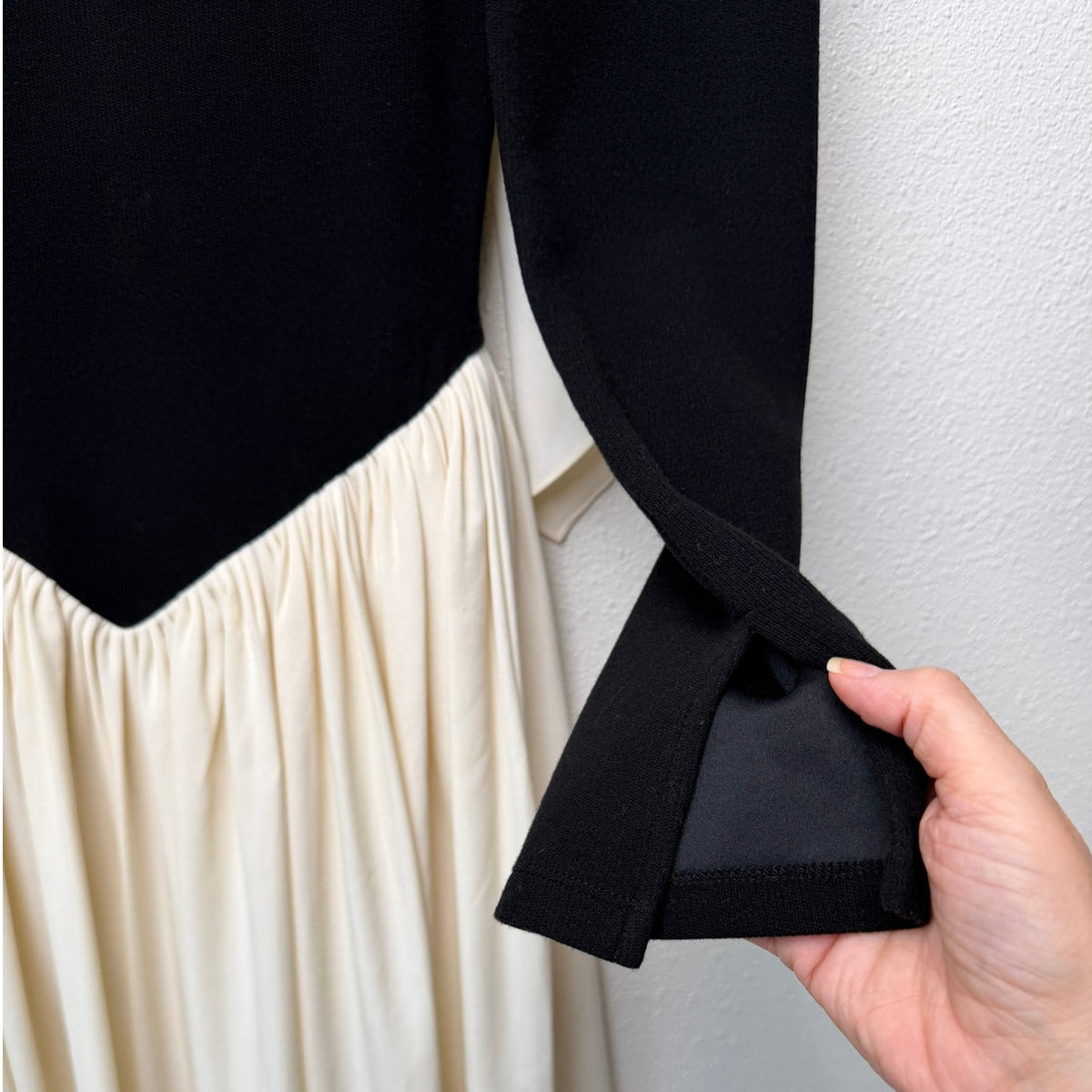 The Bekk Claire Scarf Basque Waist Maxi Dress Black Ivory Women's US S