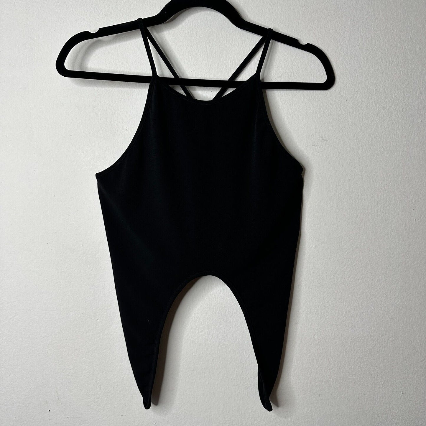 NWT Motel Jet Black Spaghetti Strap Racerback Tank Top Cami Crop Cut Out Smalll