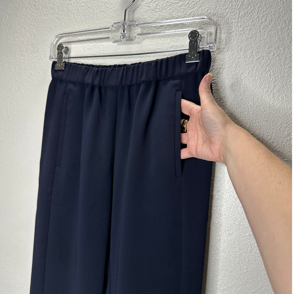 Theory Thorene Black Crepe Pocketed Pull On Slacks P XS