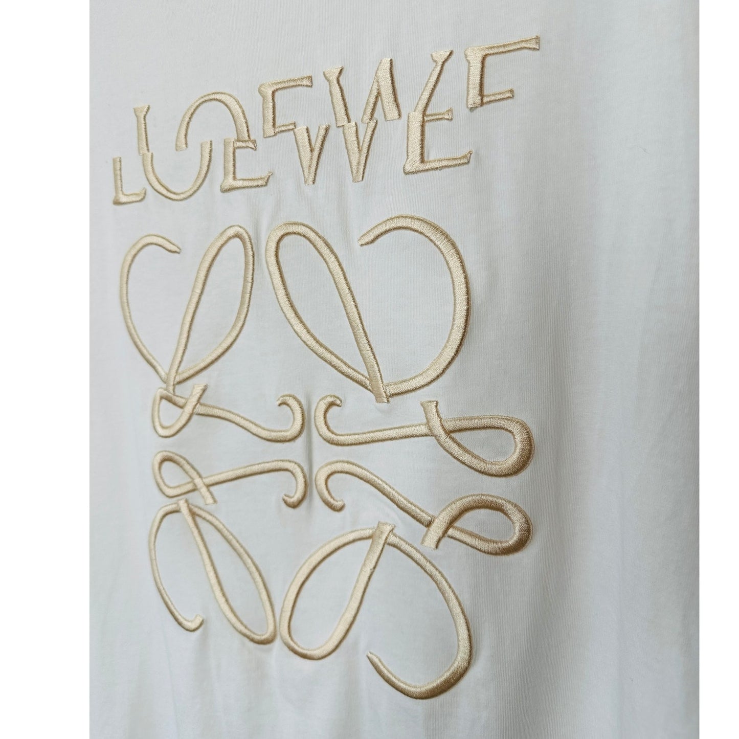 Loewe White Short Sleeve Cream Embroidered Logo Graphic Tee S