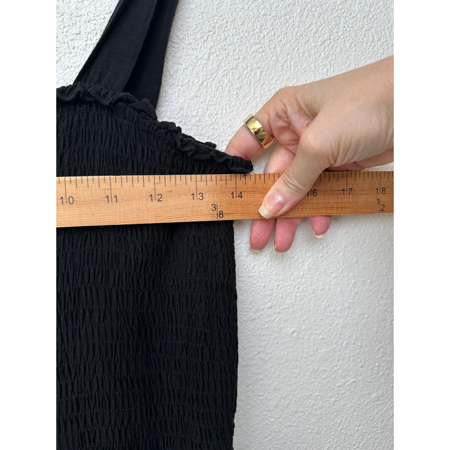 Zesica Women’s Black Tie-Strap Smocked Maxi Dress US S