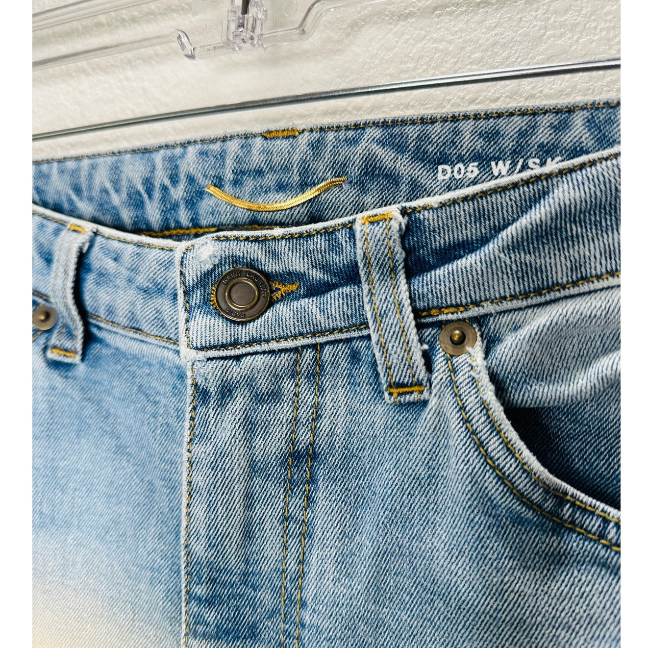 Saint Laurent Medium Light Blue Distressed Knee Slim Skinny Jeans 29