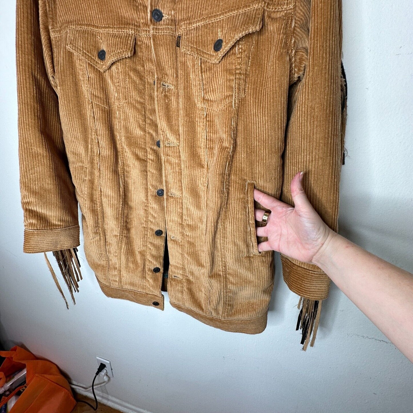 NWT Levis Karla Camel Tan Fringed Corduroy Long Trucker Button-Front Jacket XS