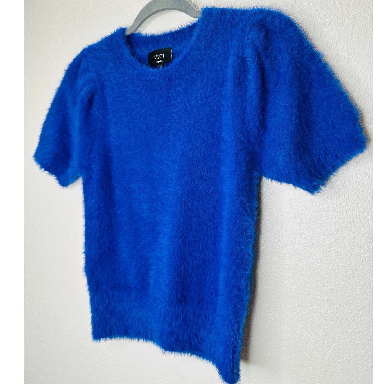 NWT VICI Emanuelle Royal Blue Fuzzy Short Sleeve Sweater Top S