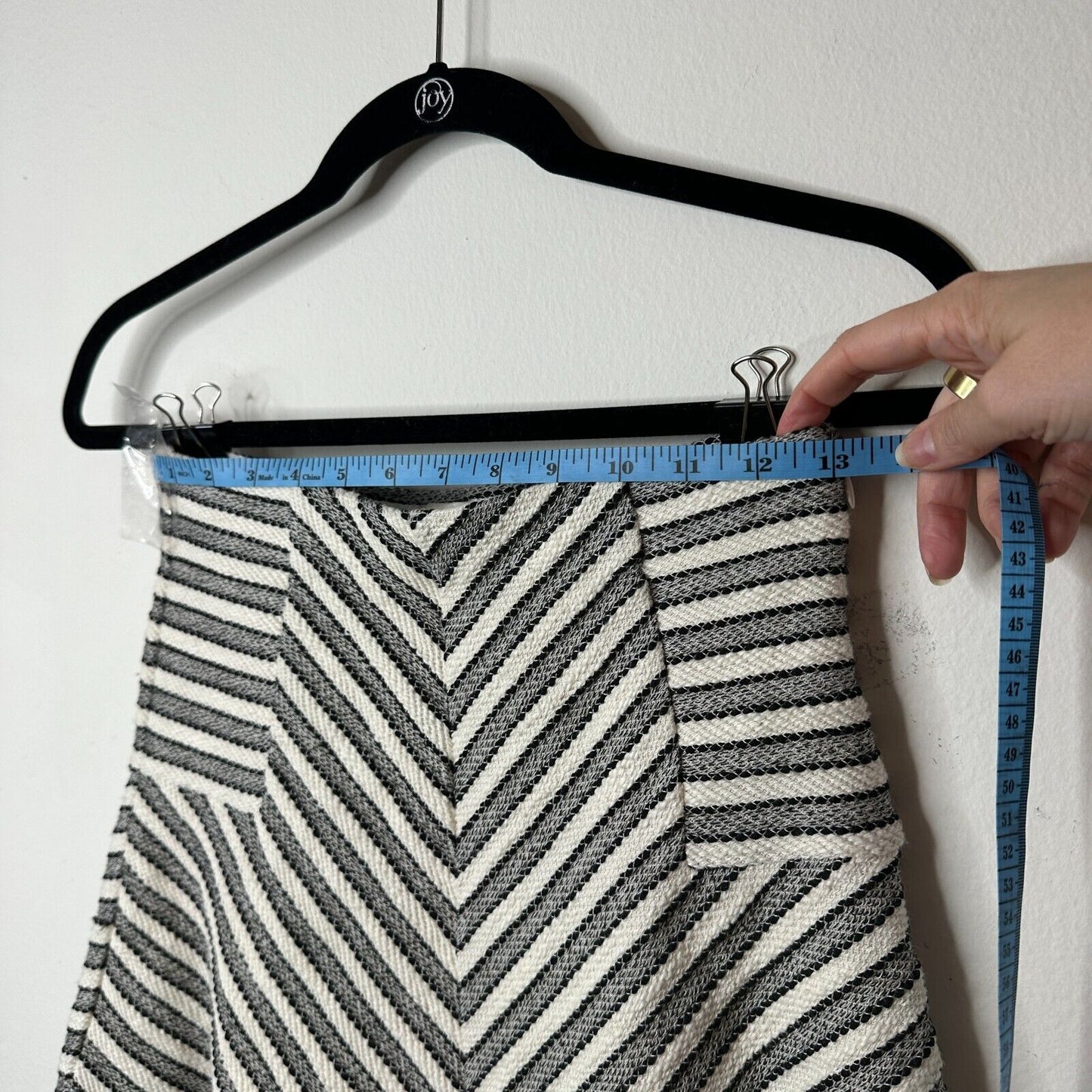 Ann Taylor Loft Petite Textured Cream & Black Chevron Stripes Flare Skirt XXSP