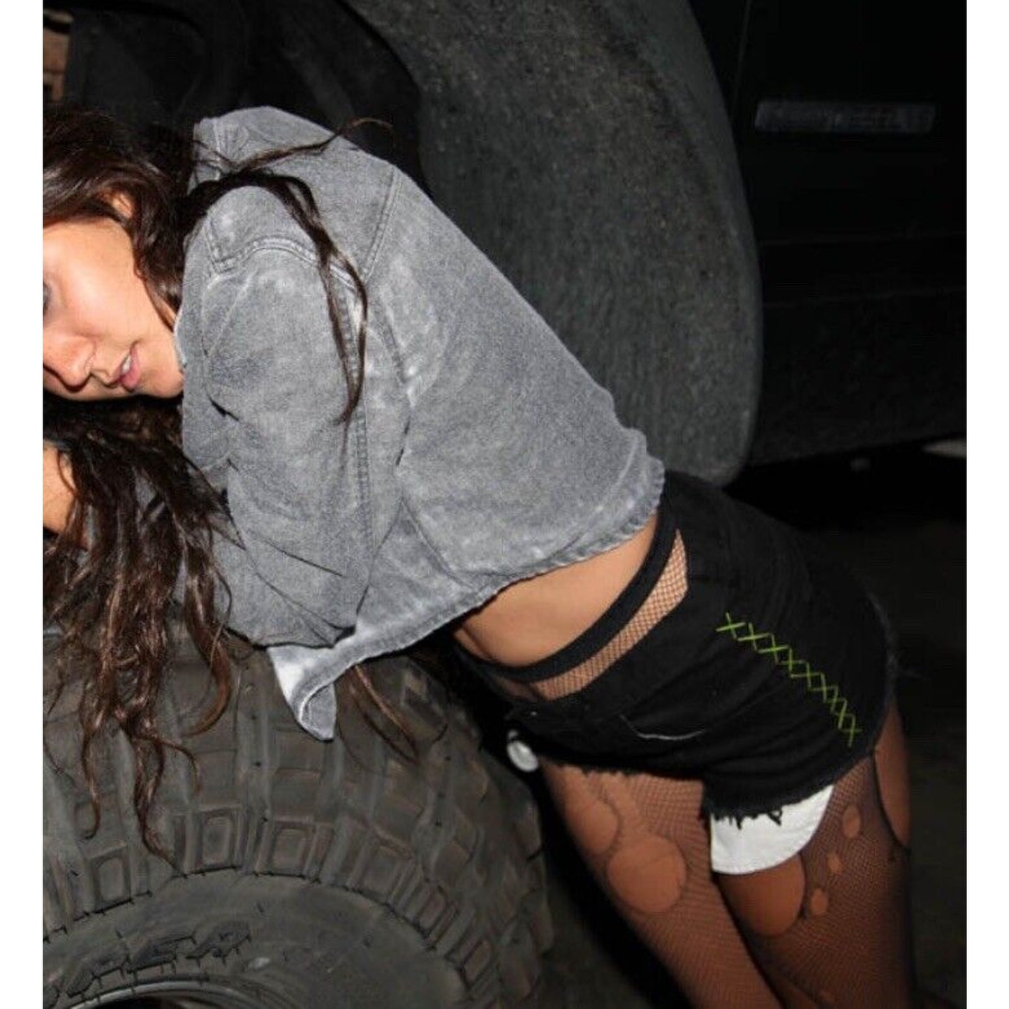 Vans Jesse Jo Black Distressed Raw Hem High Waist Short Lime-Green Side Stitch 9