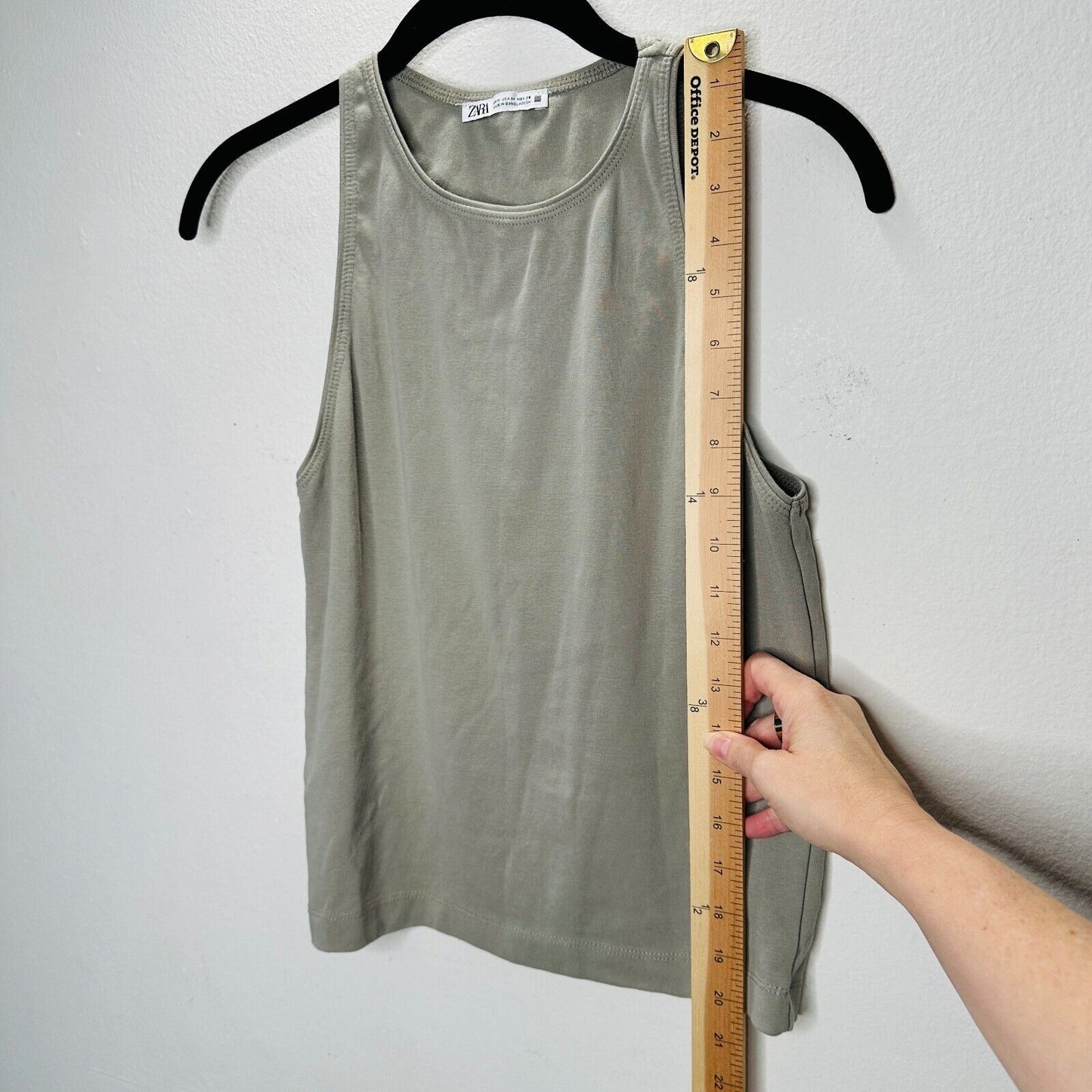 Zara Sand Color High Neck Sleeveless Stretch Tank Top Med