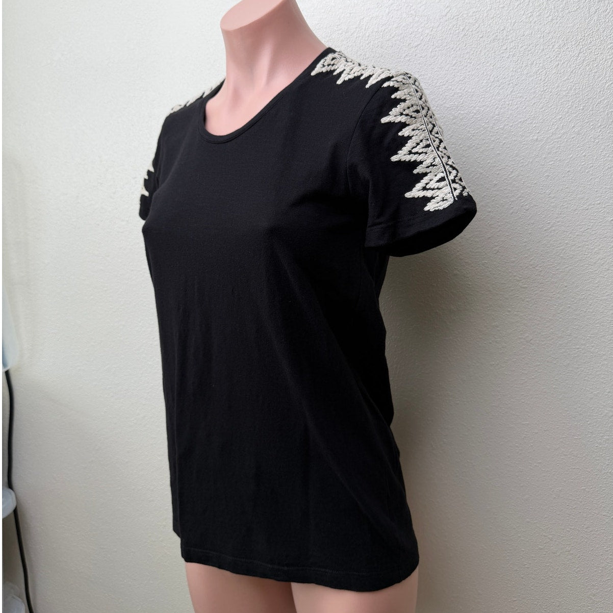 Pepin Black Short Sleeve Shirt with Embroidered Shoulders – XS