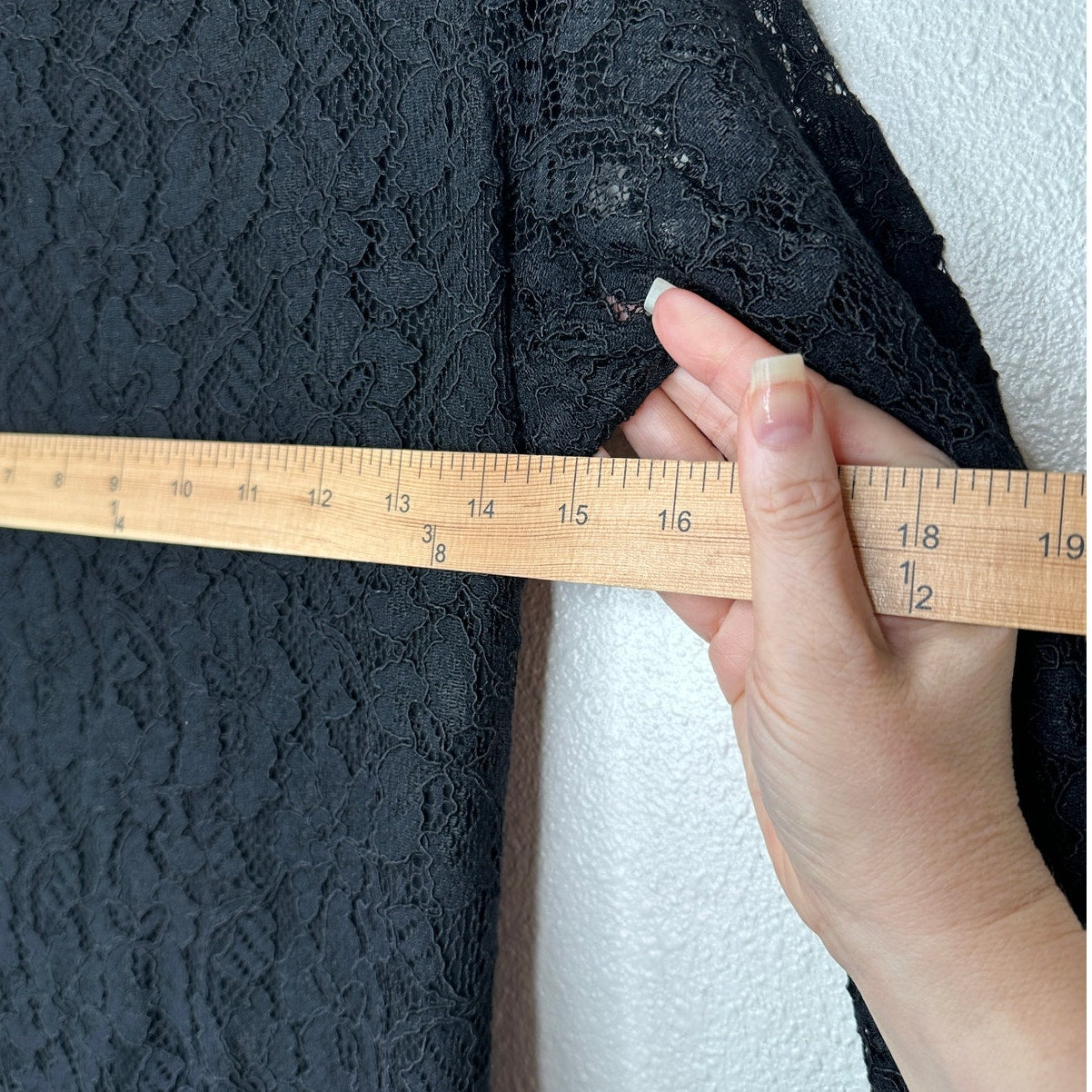 Diane von Furstenberg Black Zarita Stretch Lace Shift Dress 4