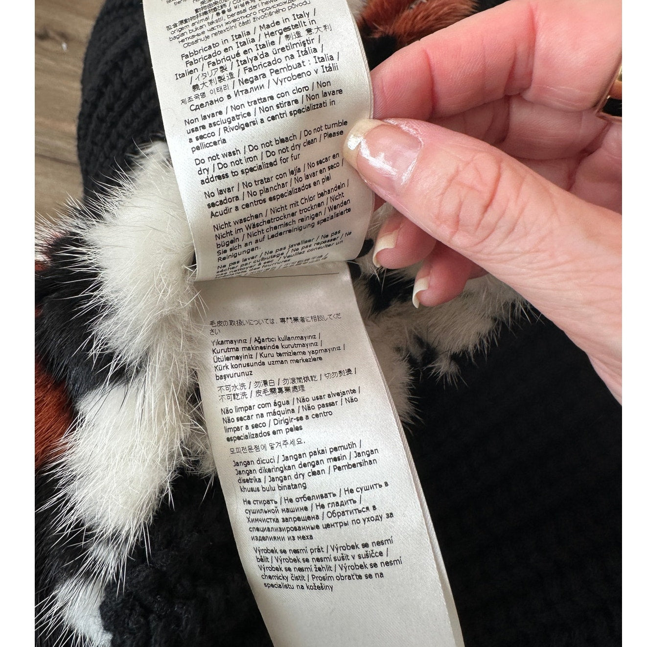 Fendi Black Chunky Balloon-Sleeve Cashmere and Mink Fur Animal Print Sweater 6