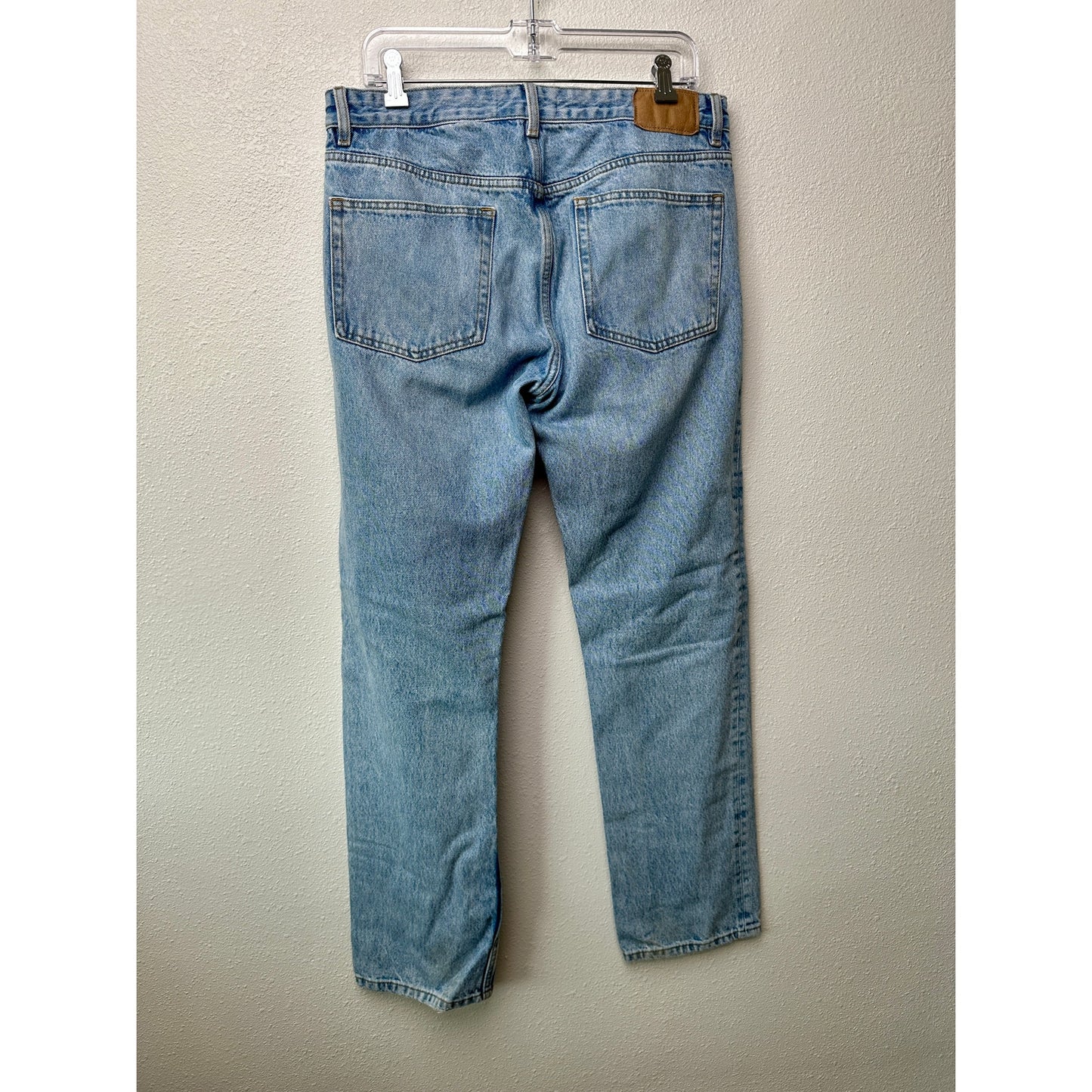 Zara Light Medium Wash Jeans US 32 Button Fly Straight Leg