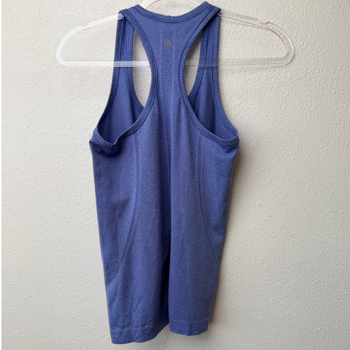 Lululemon Swiftly Tech Racerback Tank Top Blue Seamless Women Size 4