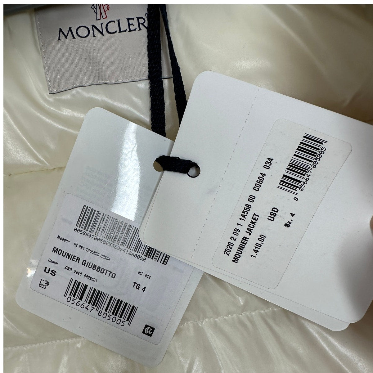 NWT Moncler Mounier White Down Puffer Jacket Hooded 3 Stripes R$1410 Size 4 / XL