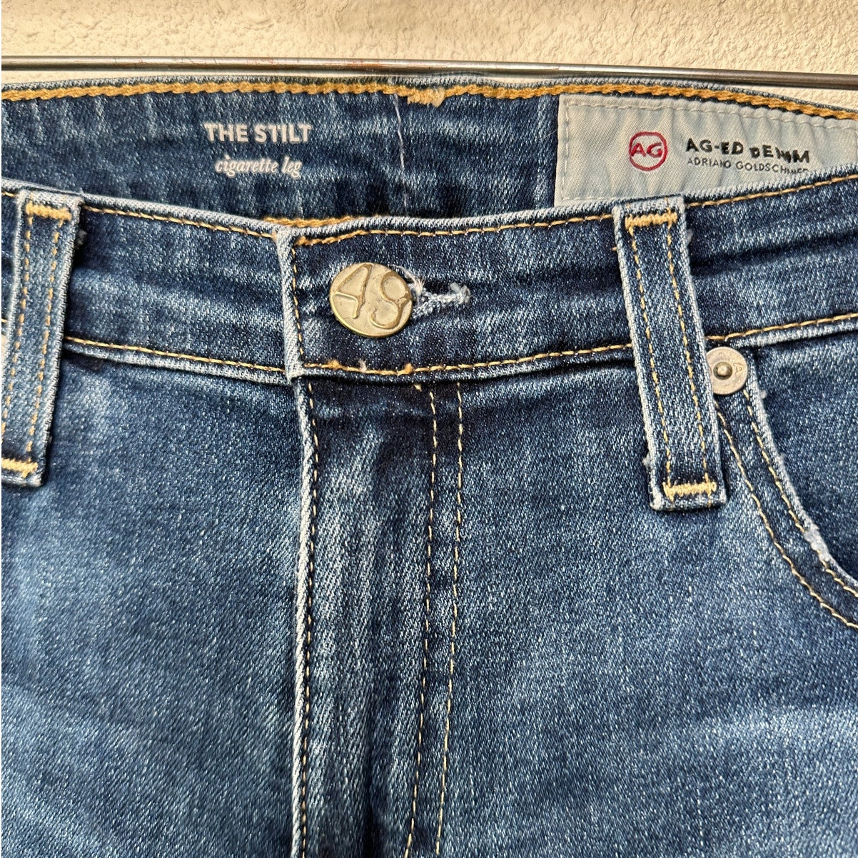 AG women’s The Stilt cigarette leg jeans medium wash US 29 raw hem