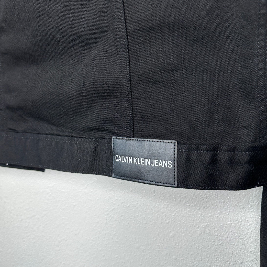 Calvin Klein Jet Black Denim Silver Button Front Collared Crop Jean Jacket M