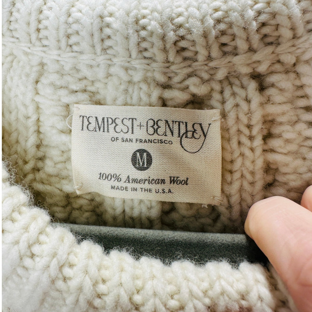 Tempest & Bentley Cream Chunky Knit 100% Wool Long Sleeve Sweater M