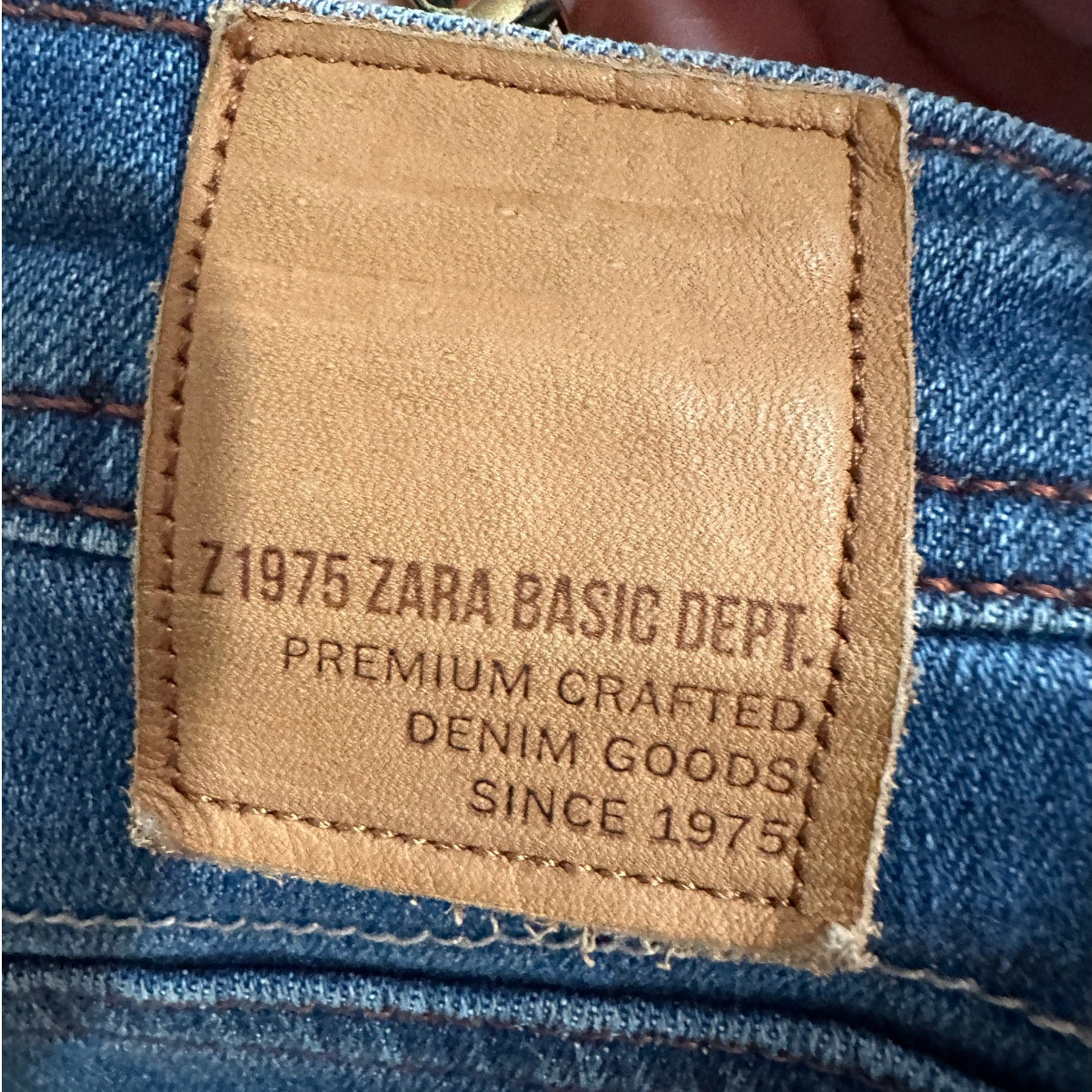 Zara Jeans Medium Wash Womens US 8 Pink Glitter