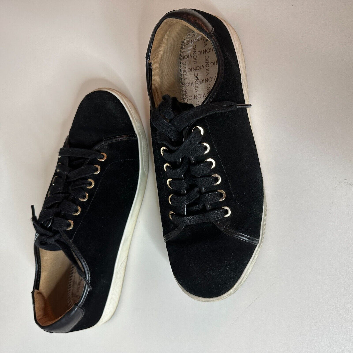 Vionic Sunny Brinley Black Suede Laceup White Trim Round Toe Walking Shoes 8.5