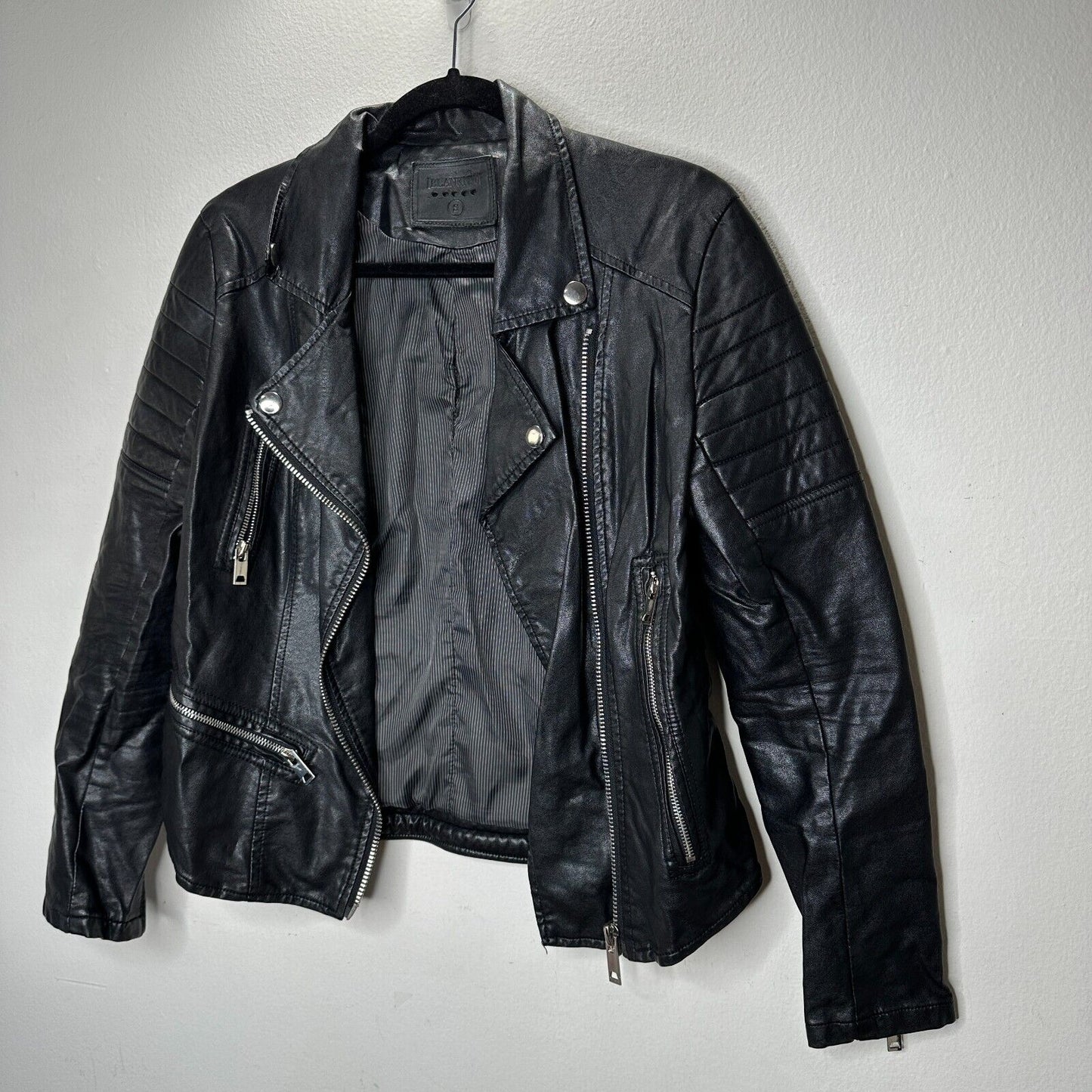 BlankNYC Black Faux Leather Zip Moto Jacket Quilted Shoulders & Back Design SM