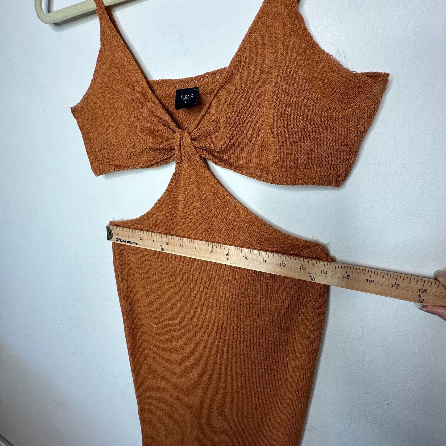 Blanc Clothing Sexy Camel Cut-Out Front Knot Spaghetti Strap Knit Maxi Dress L