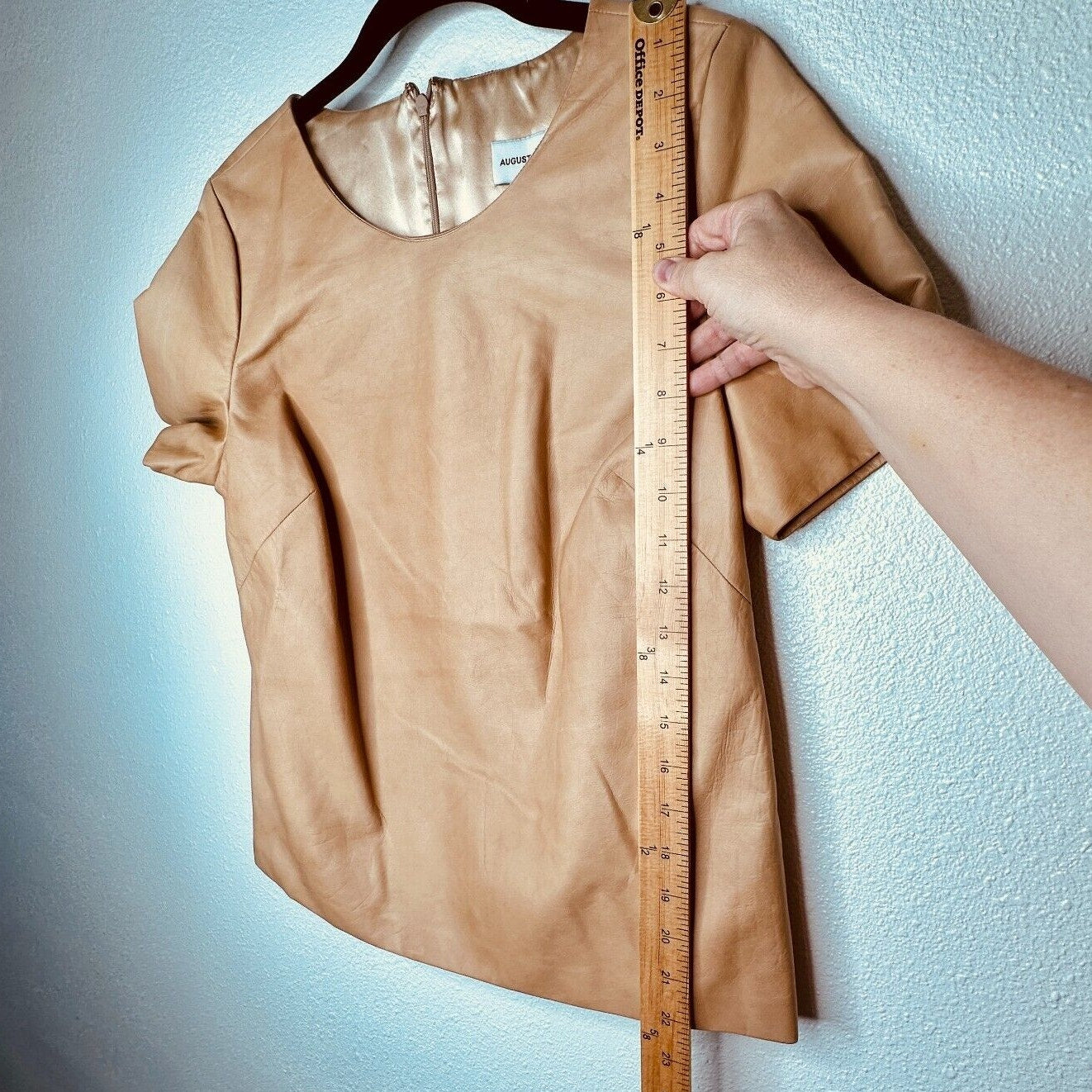 RARE August Getty Tan Leather Short Sleeve Round Neck Back Zip Silk Lining Top 4