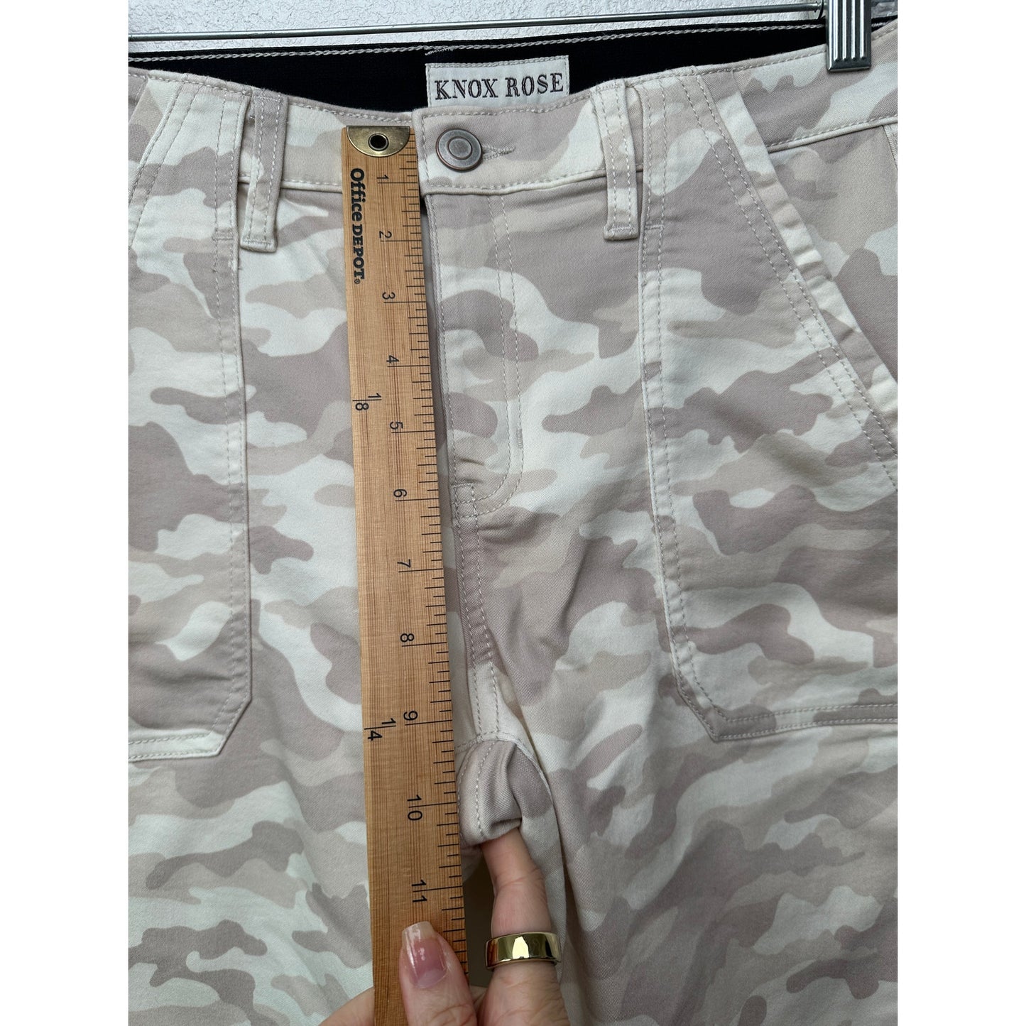 Knox Rose women’s camo ankle skinny pants beige US 6 mid rise