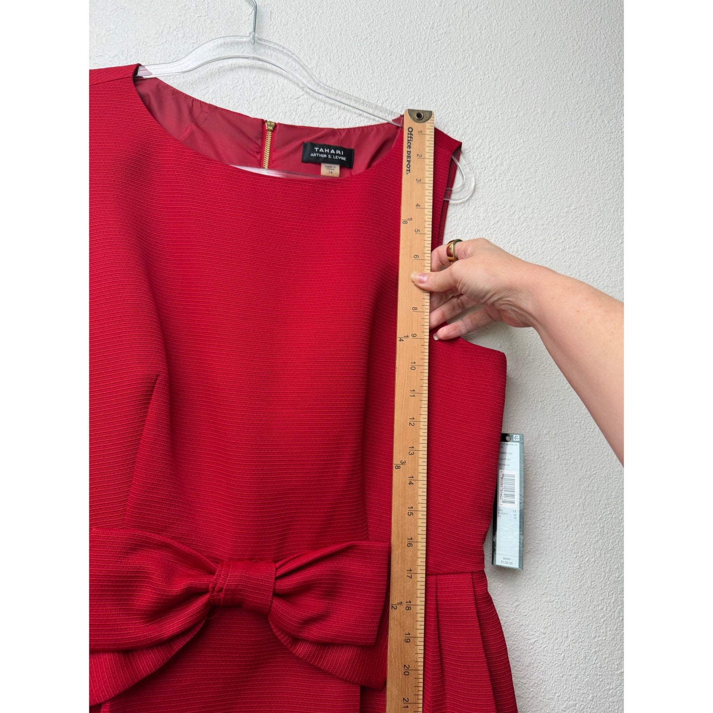 NWT Tahari Red Bow Pleated Sleeveless Dress Size 14
