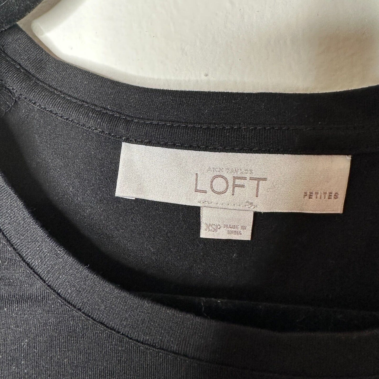 Ann Taylor Loft Black 3/4 Sleeves Cut-Out Triangle Stripe Round Neck Shirt XXP