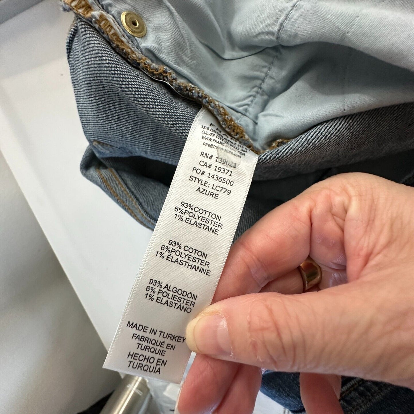 Frame Le Cut Off Azure Jean Shorts Raw Edge Frayed Hem Fading & Whiskering 28