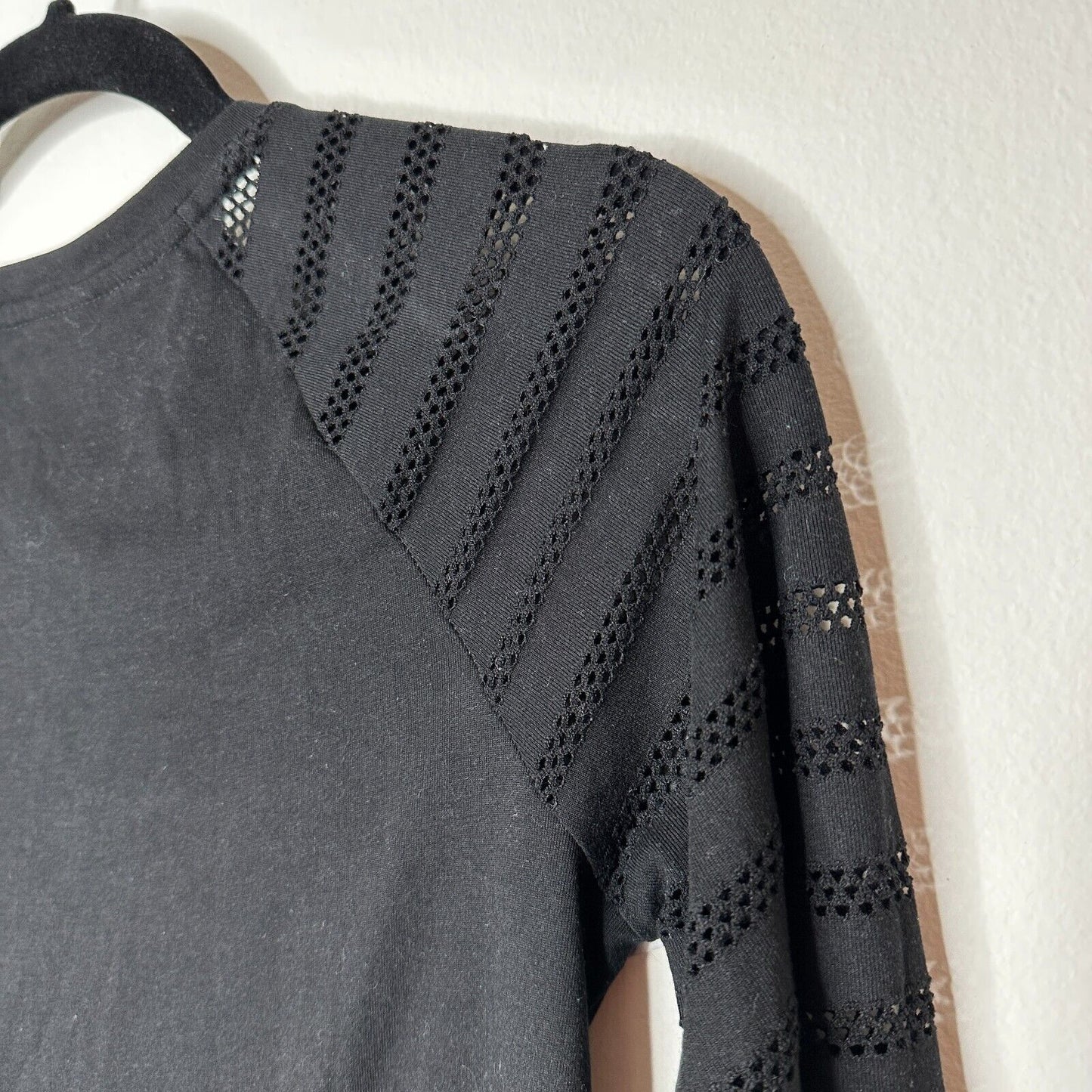 Ann Taylor Loft Black 3/4 Sleeves Cut-Out Triangle Stripe Round Neck Shirt XXP