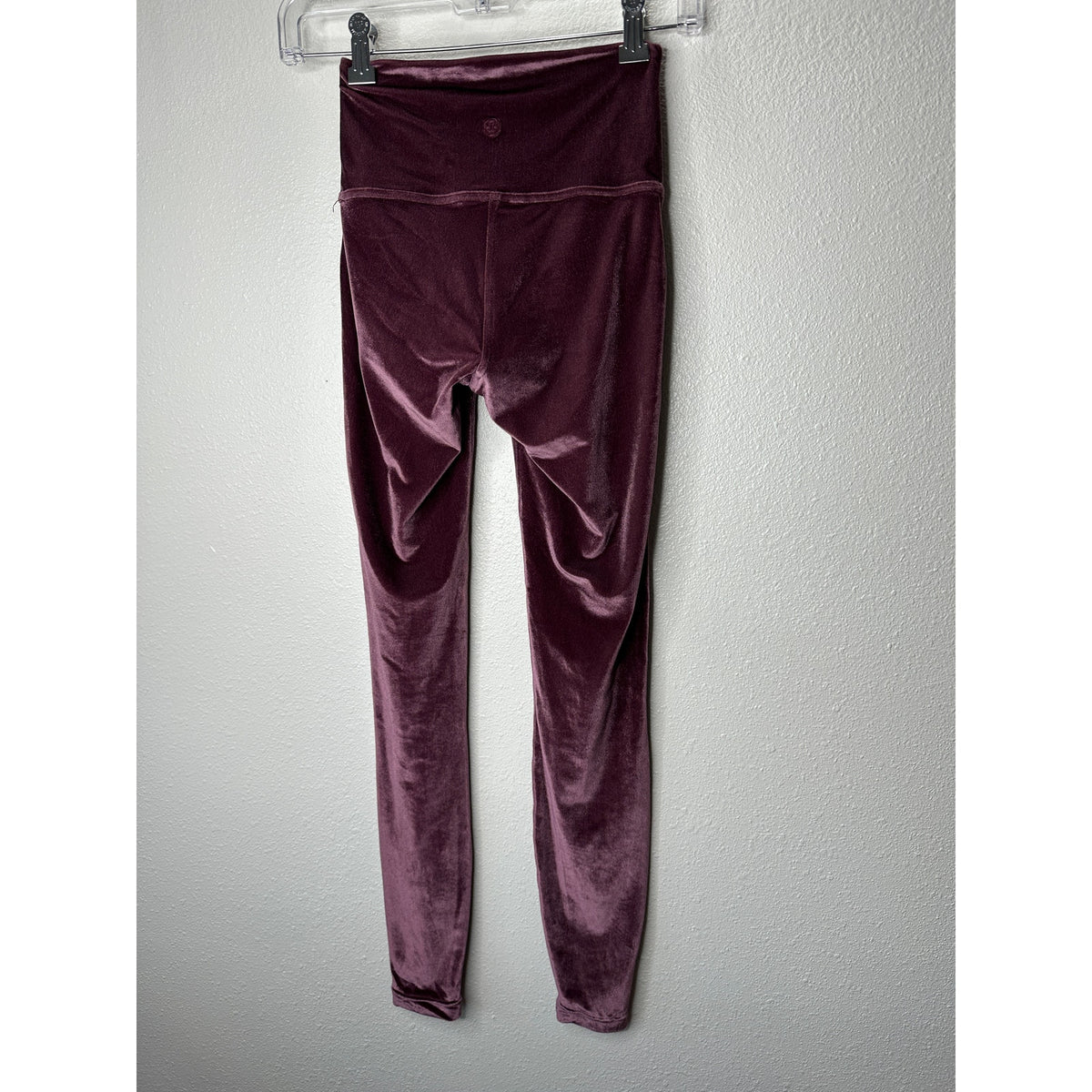 Lululemon Plum Purple Velvet Velour Leggings Yoga Pants Size 2